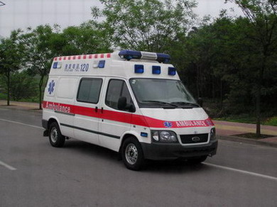 嵩县救护车护送
